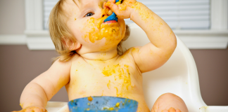 Image: Baby messy eating