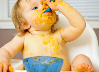 Image: Baby messy eating