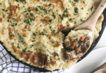 Image: Homemade shepherd's pie in a cast iron skillet