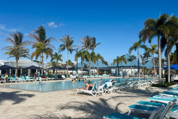 Image: The family pool deck at voco Sandpiper Bay All-Inclusive Resort in Port St. Lucie