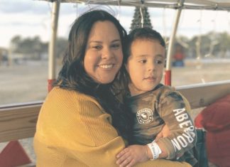 Image: A mother and son enjoy a hayride