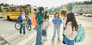 Smart watch, flip phone, smartphone? Verizon Family Weekend