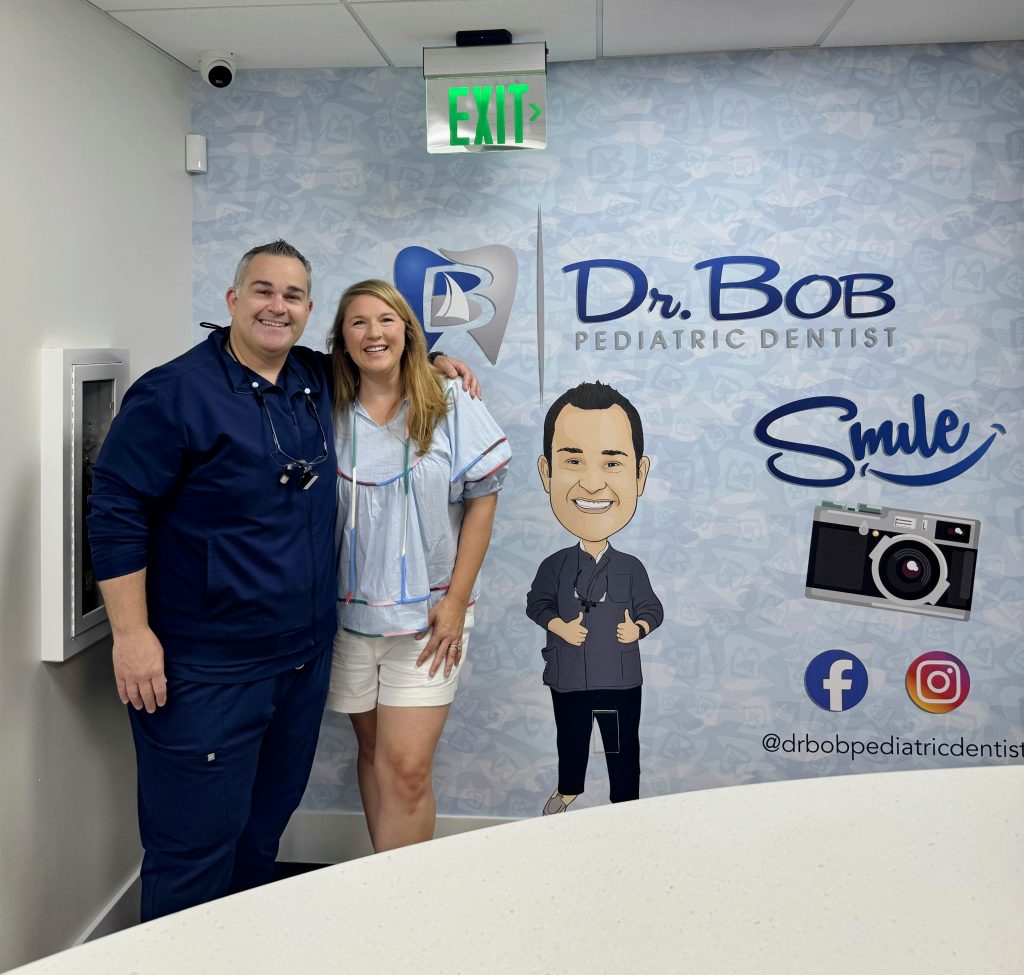 Image: Miami Mom Collective Founder & CEO Cierra Bragan with Dr. Christopher Bob of Dr. Bob Pediatric Dentist