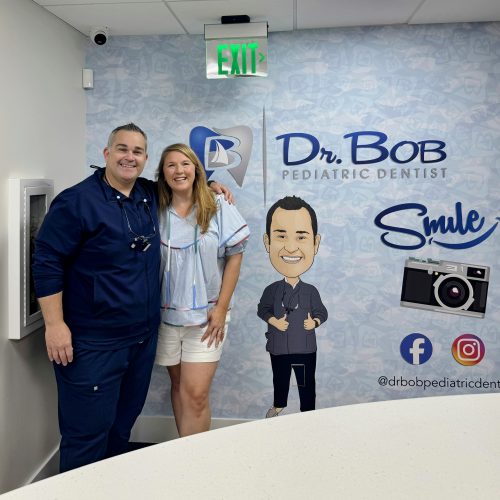 Image: Miami Mom Collective Founder & CEO Cierra Bragan with Dr. Christopher Bob of Dr. Bob Pediatric Dentist