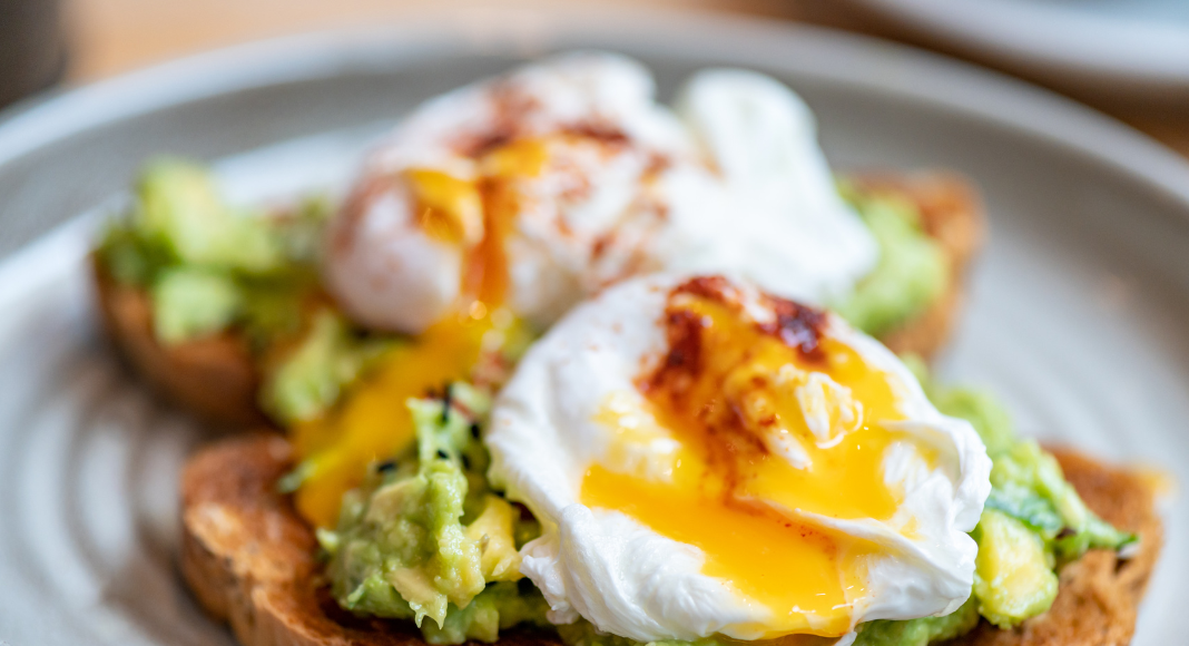 Image: Two slices of avocado toast on a plate