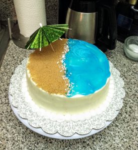 Image: A beach-themed cake design