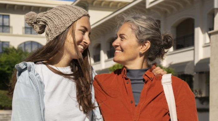 Parenting Teens: 5 Tips From an Experienced Local Mom Image: A mom with her teenaged daughter