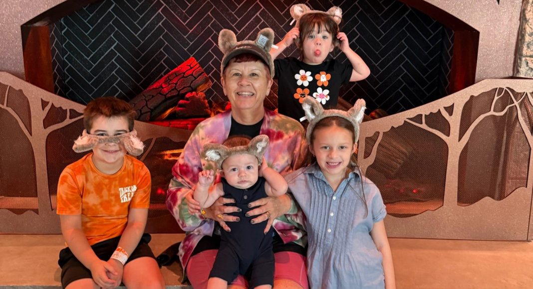 Image: Grandmother and grandkids at Great Wolf Lodge