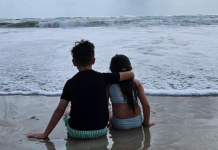 I Miss My Baby: Struggling to Raise Growing Kids Image: Kids sitting on the beach