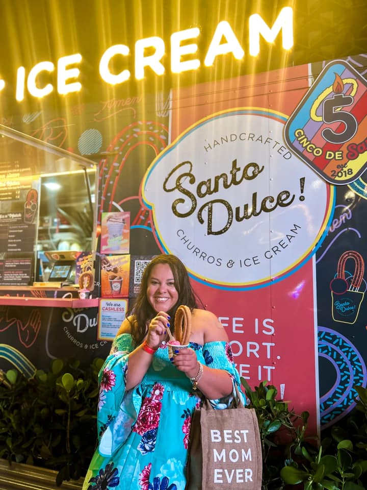 Santos dulce Miami mom collective