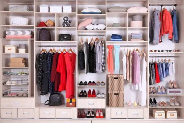 Image: An organized closet