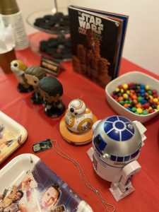 Star Wars characters used as fun decor