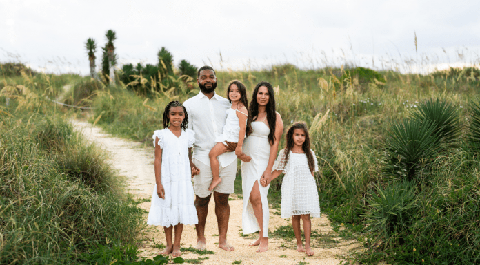 Miami Mom Collective Welcomes MIA Mom Jessica Morales A family photo of Jessica's family