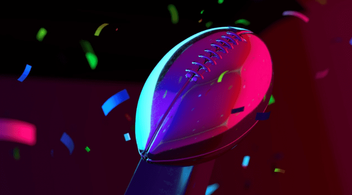 Image: A picture of the Vince Lombardi Trophy