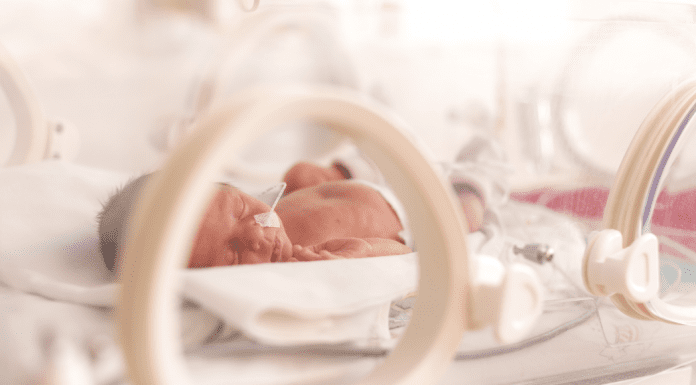 Your Premature Baby: 5 Tips From a Pediatric Physical Therapist Image: A premature baby in the NICU (5 Tips for Your Premature Baby Brittany Aquart Contributor Miami Mom Collective)