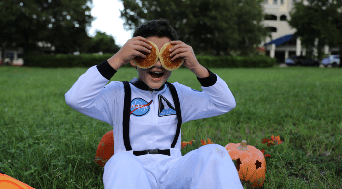 Easy Halloween Treat Ideas: Tasty Fun with Bakerly