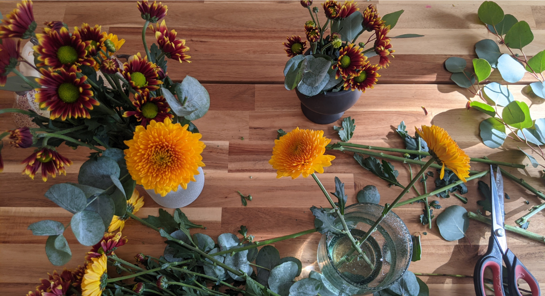 Image: Snips of fall flowers for a DIY arrangement (Get the Fall Feeling in Miami Rachel Hulsund Contributor Miami Mom Collective)