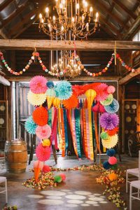 Tissue paper streamers