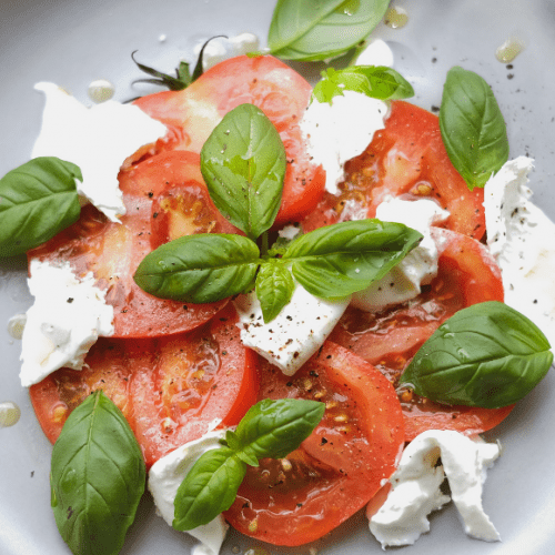 Image: Dina's Caprese bowl (PF3® Caprese Bowl Dina Garcia Contributor Miami Mom Collective)