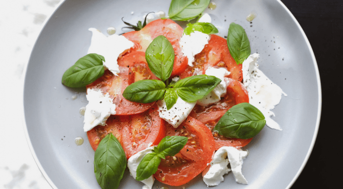 Image: Dina's Caprese bowl (PF3® Caprese Bowl Dina Garcia Contributor Miami Mom Collective)