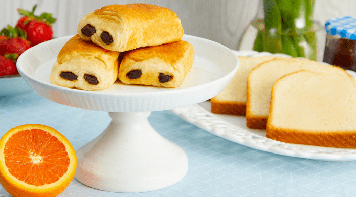 Host a Magnifique French-Inspired Mother’s Day Brunch  Bakerly