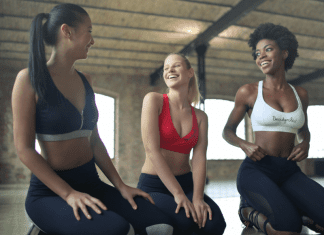 National Women’s Health Week & Why It’s Important for Moms Three women working out (National Women's Health Week & Why It's Important for Moms Zoe Costa Contributor Miami Mom Collective)