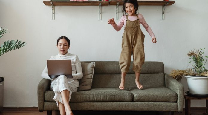 5 Steps to Supporting Your “Single Mom” Friends A mom working from home while her daughter plays (5 Steps to Supporting Your "Single Mom" Friends Kristen Llorca Contributor Miami Mom Collective)