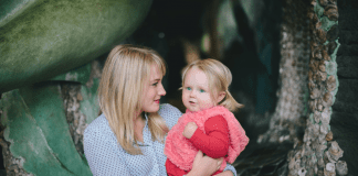 Single Mom: Loving for Two Image: A mother holding her toddler-aged daughter (Single Mom: Loving for Two Kristin Parke Contributor Miami Mom Collective)