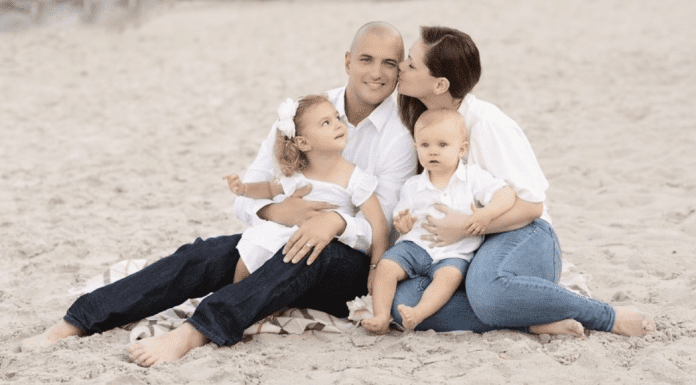 Lorena with her family (Miami Mom Collective Welcomes MIA Mom Lorena Lougedo-Rodriguez Contributor)