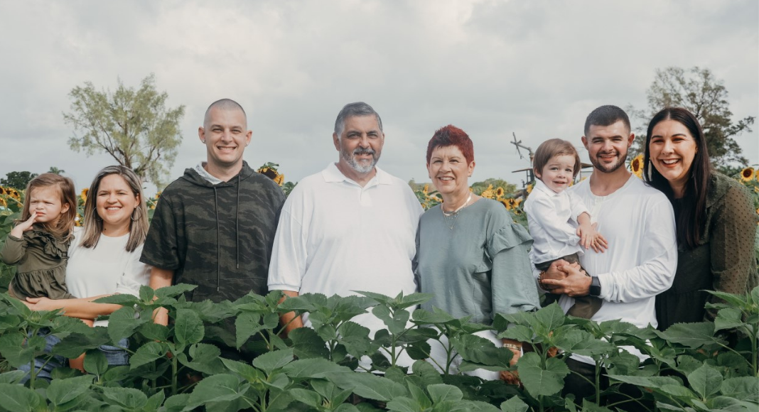 Holly and her family (Miami Mom Collective Welcomes MIA Mom Holly Farver Contributor)