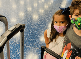 Consejos para viajar en época de fiestas Safe Travel: Tips for Traveling Over the Holidays Valerie Barbosa Contributor Miami Mom Collective