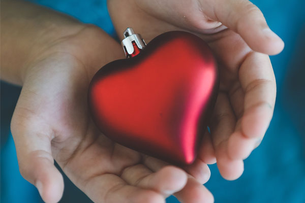 Mamá emprendedora: Cómo conectar con el espíritu de la Navidad Macy Calderon Contributor Miami Mom Collective