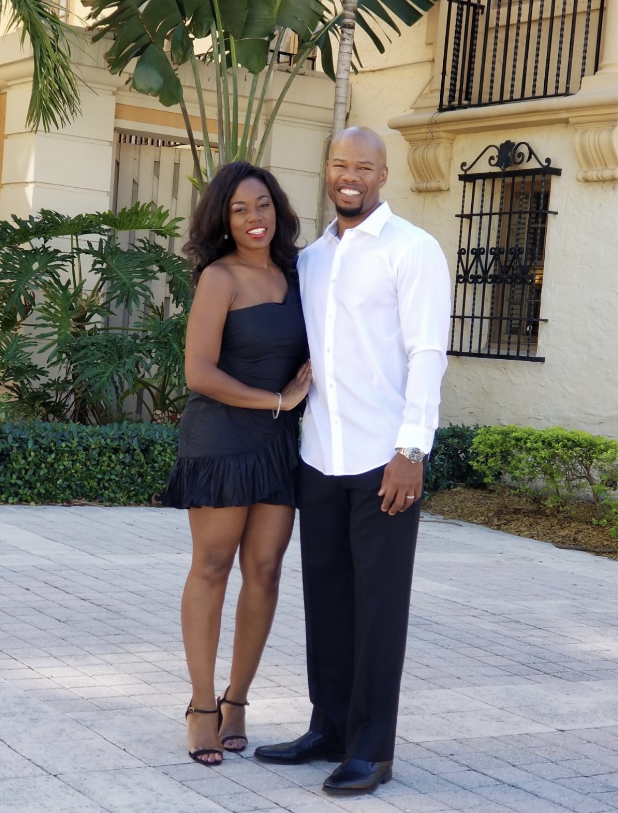 Holiday Family Photo Shoot: How to Make It a Positive Experience Sharonda Stewart Contributor Miami Mom Collective