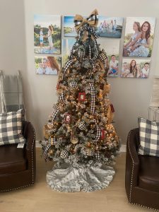 Christmas Early in the 305 Dacia Wiegandt Contributor Miami Mom Collective