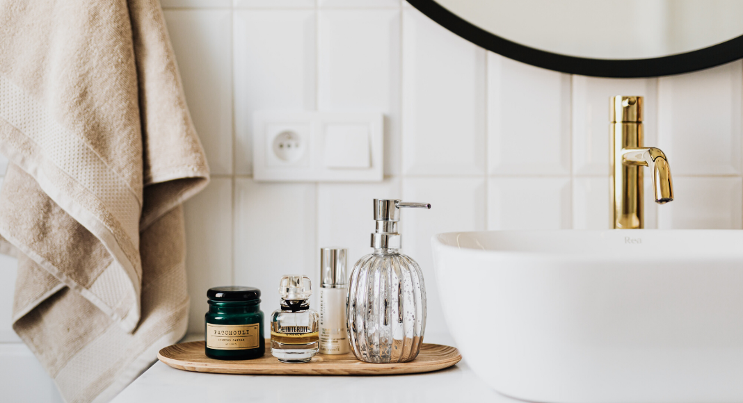 Easy Cleaning Schedule for Busy Moms