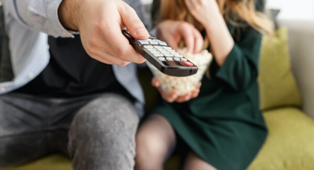 Top 6 Date Night Movies to Watch on Netflix Zoe Costa Contributor Miami Mom Collective