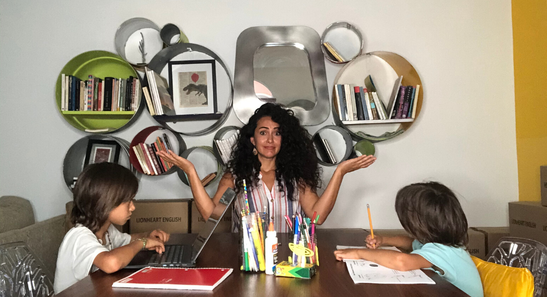 ¿"Homeschooling" durante la cuarentena? Estos 3 consejos son para ti Caro Mejia Contributor Miami Moms Blog