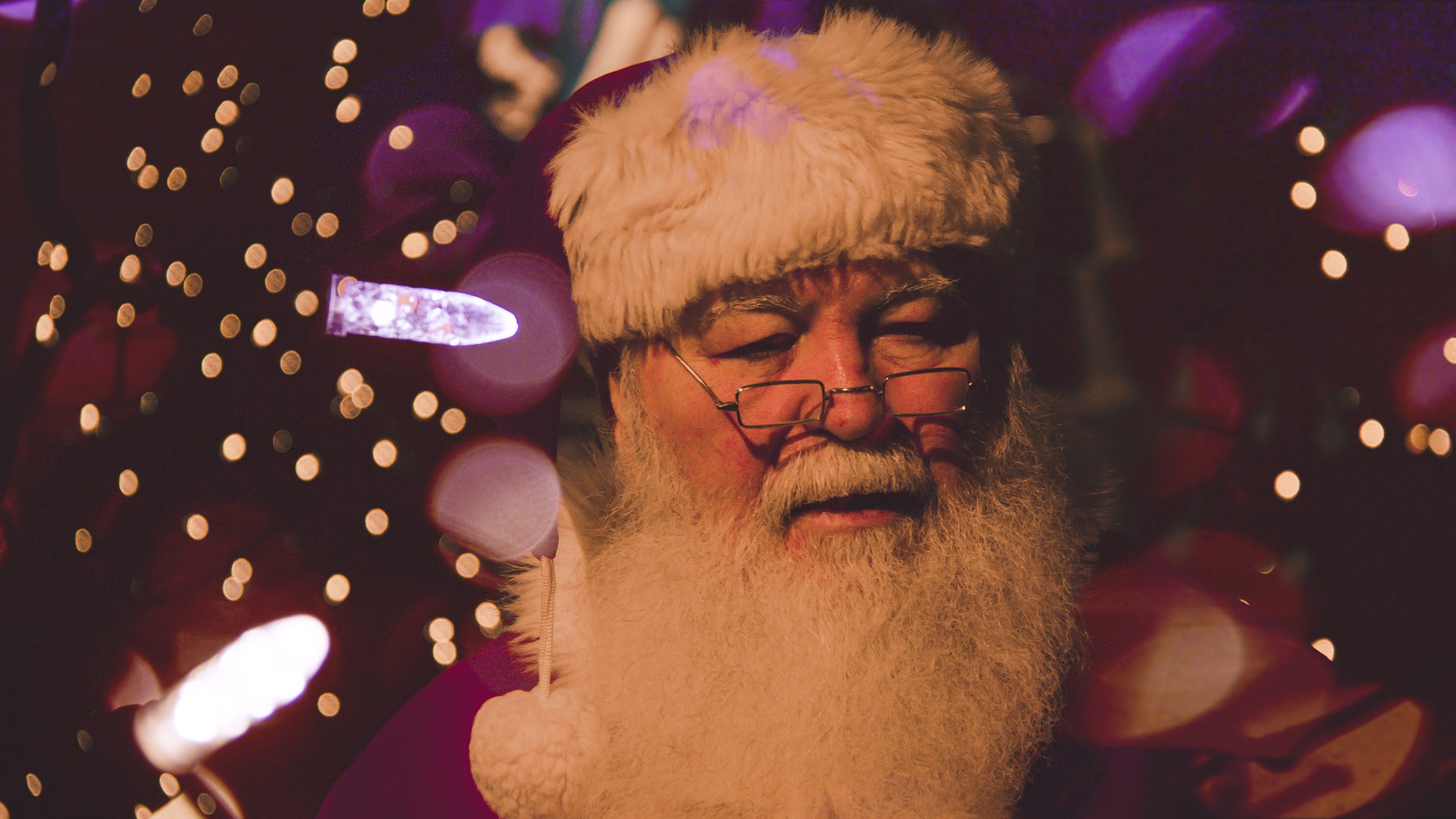 2019 Guide to Miami Snowfalls and Santa Sightings Snowfalls & Santa Sightings The 2019 Ultimate Guide to Holiday Events & Activities Miami Moms Blog