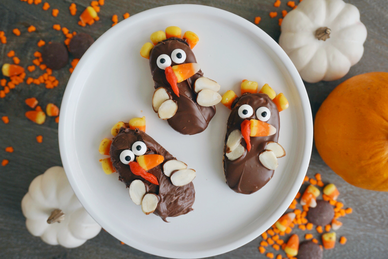 5 Fun, Easy Thanksgiving Treats to Make With Your Kids 5 Fun, Easy Thanksgiving Treats to Make With Your Kids Becky Salgado Contributor Miami Moms Blog