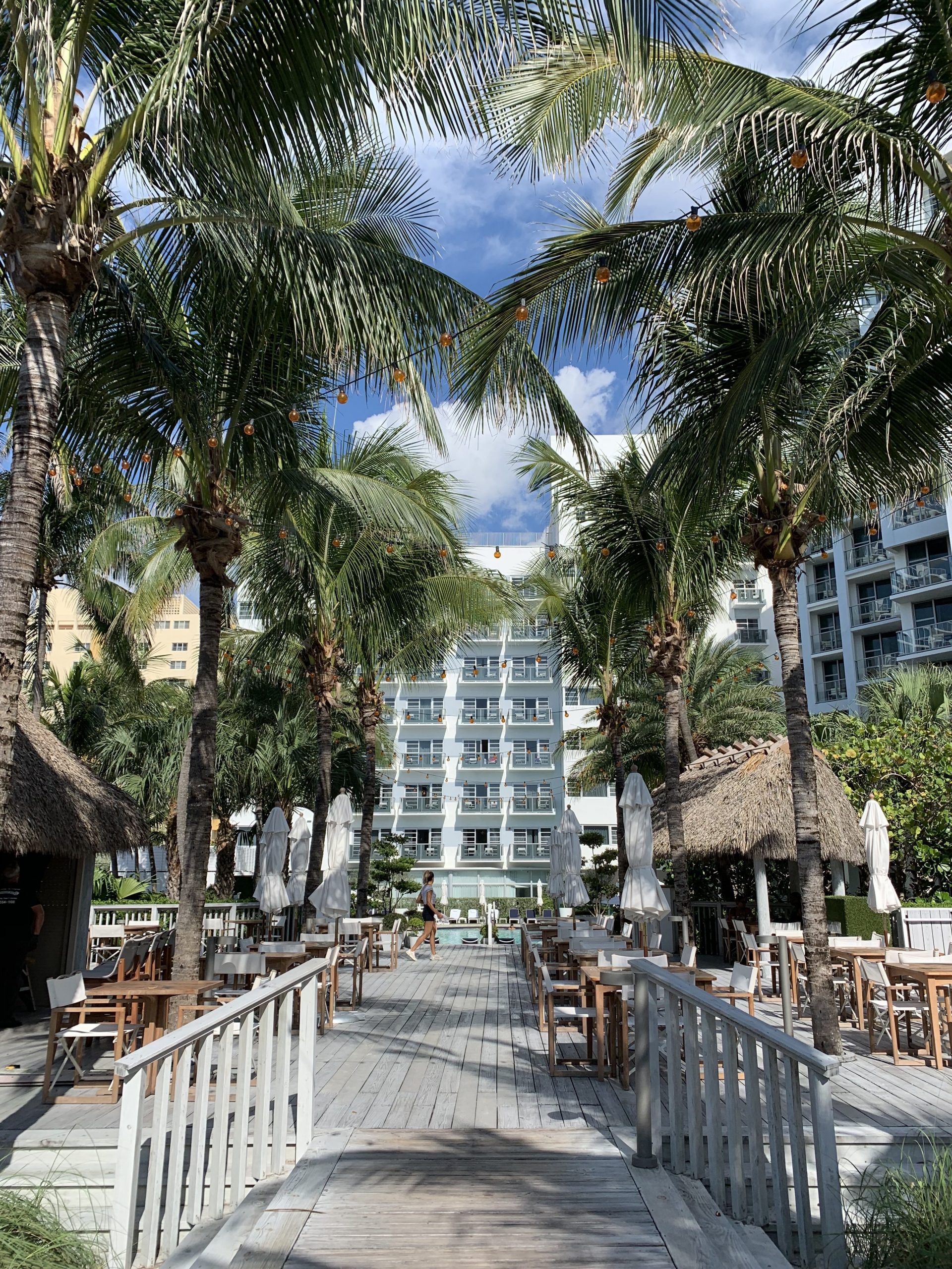 cadillac hotel & beach resort family friendly Miami Beach 