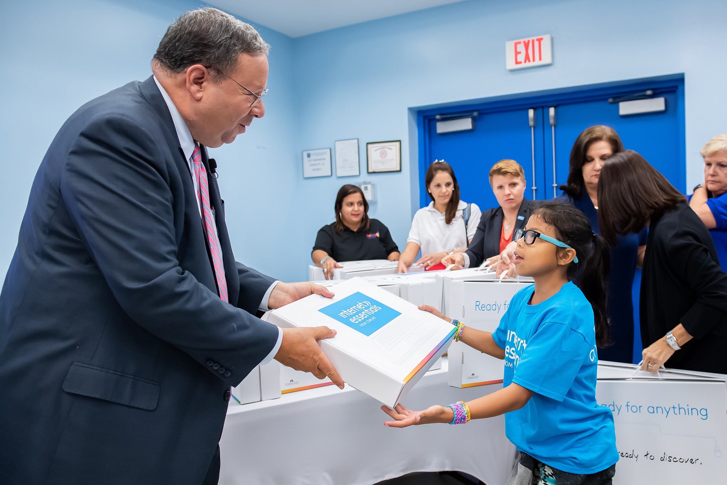the digital divide miami moms blog Comcast 