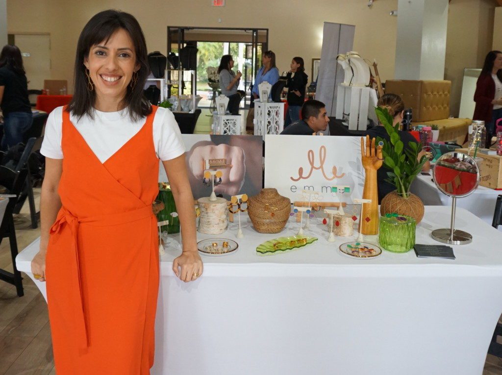 Mamá emprendedora: la razón por la que me hago llamar así Macy Calder Contributor Miami Moms Blog