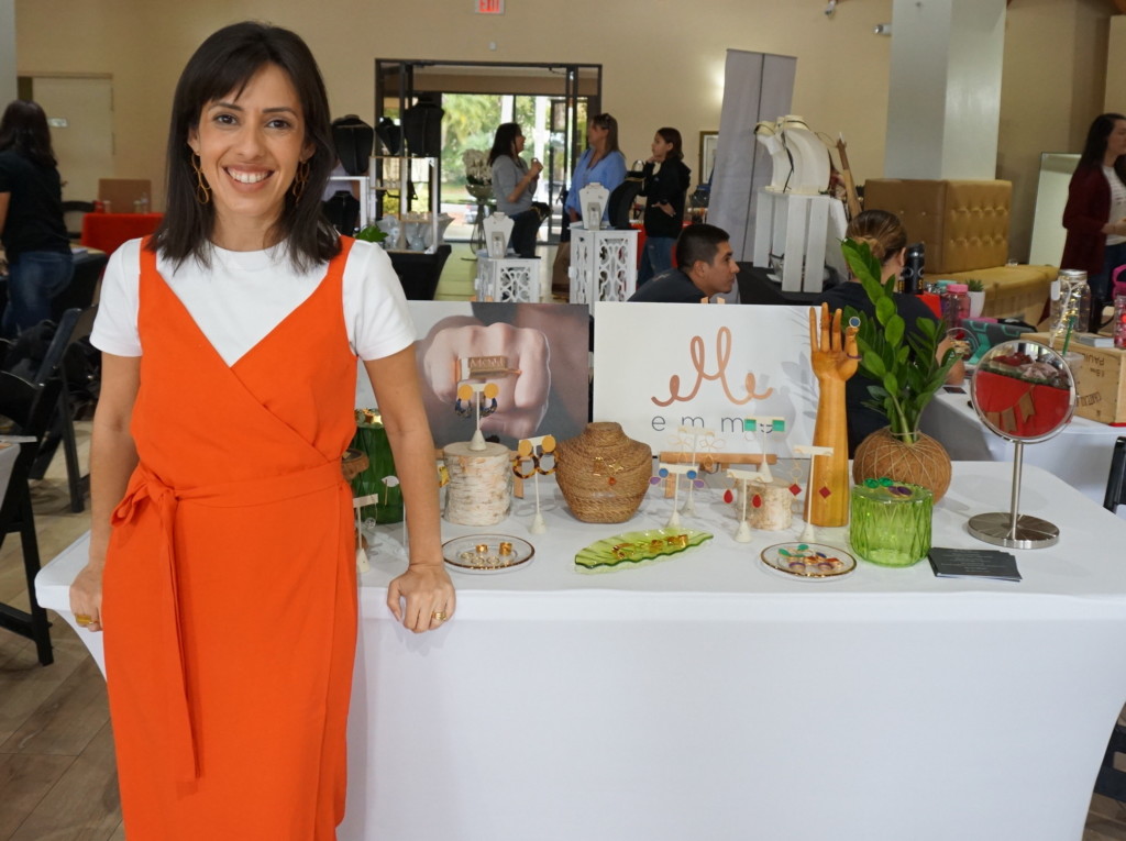 Mamá emprendedora: la razón por la que me hago llamar así Mamá emprendedora: la razón por la que me hago llamar así Macy Calder Contributor Miami Moms Blog