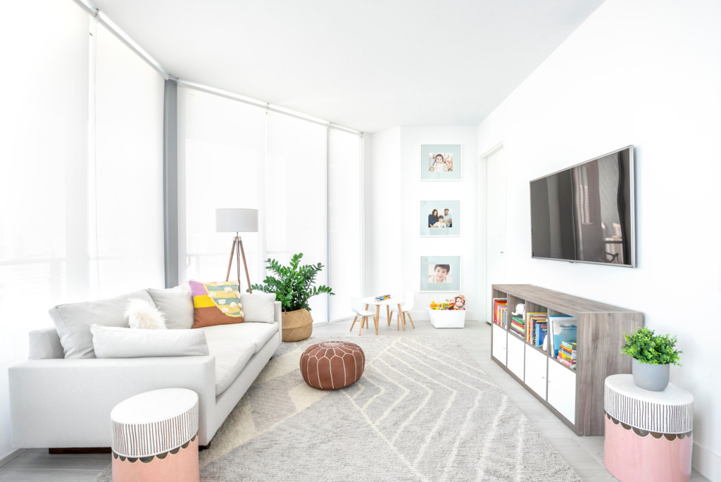Home Decor: 6 Easy Updates to Make Right Now, From Paint to Pillows home decor: 6 easy updates to make right now Ann Ueno Contributor Miami Moms Blog
