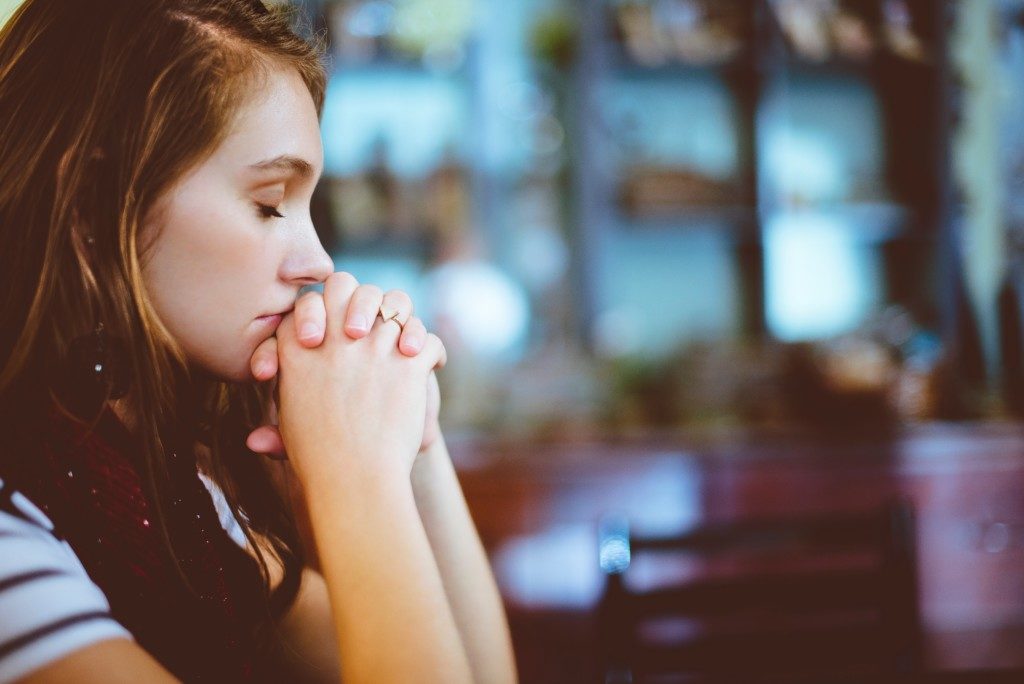 ben-white-146950-unsplash Honoring Others Has Nothing to Do With How We Feel About Them Abby Ape Contributor Miami Moms Blog