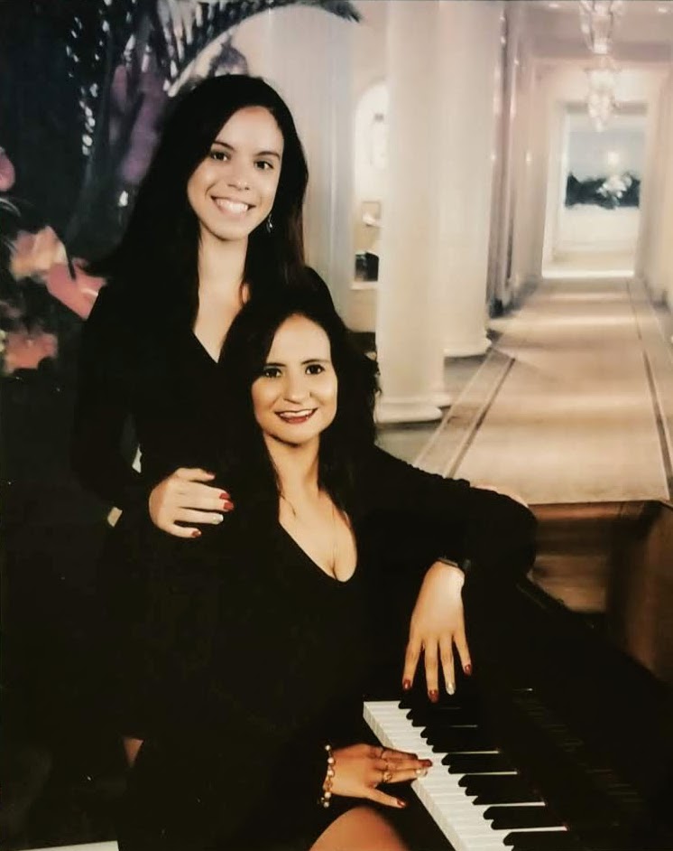 ¿Cómo Asumir el Reto de ser Mujer y Madre Trabajadora Hoy en Día? Día Internacional de la Mujer Marielena Aguilar Contributor Miami Moms Blog