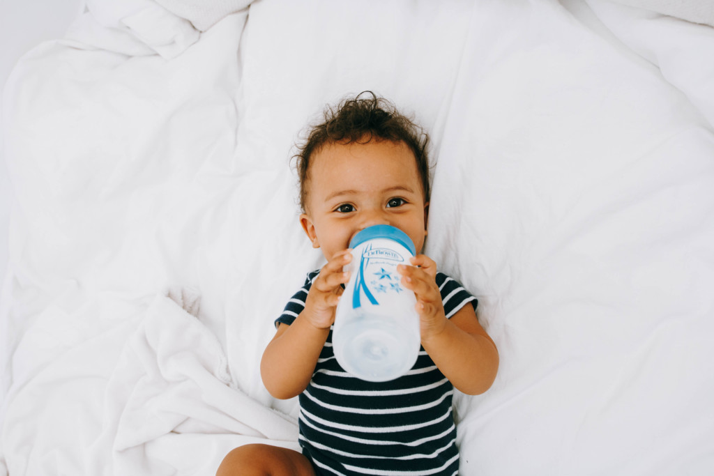 How I Got My Breastfed Baby to Take a Bottle: A Few Tips Juli Williams mom How I Got My Breastfed Baby to Take a Bottle: A Few Tips Contributor Miami Moms Blog