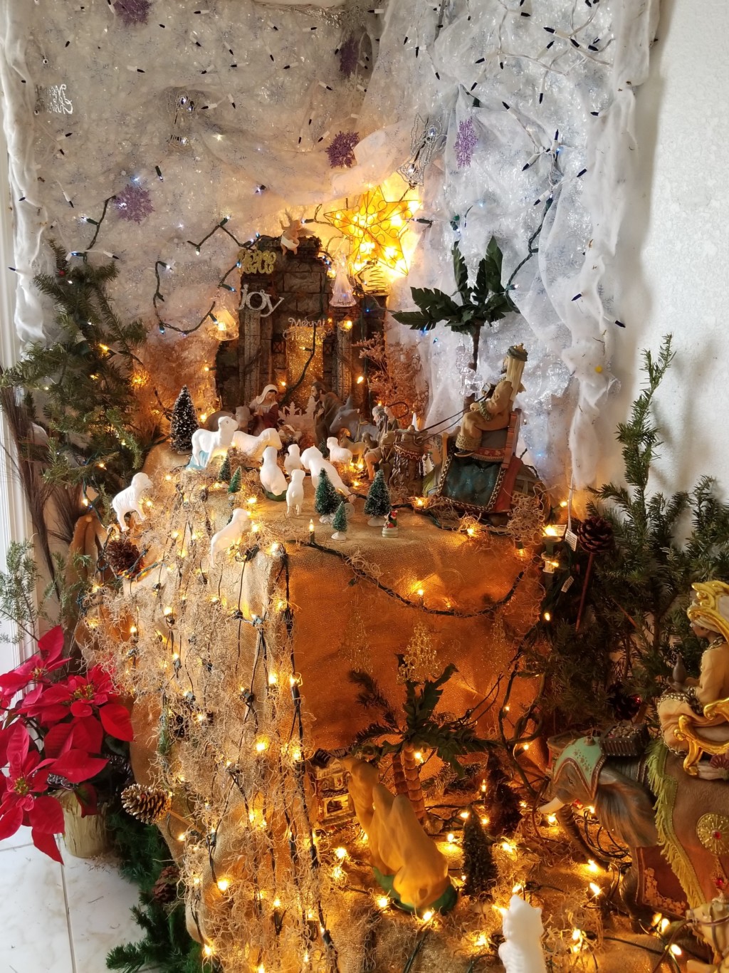 Pesebre 1 Noche de Paz, Noche de Amor. La Magia de la Nochebuena. Marielena Aguilar Contributor Miami Moms Blog