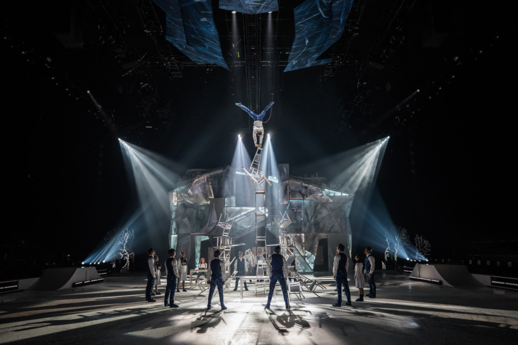 Cirque du Soleil Crystal Miami Moms Blog 